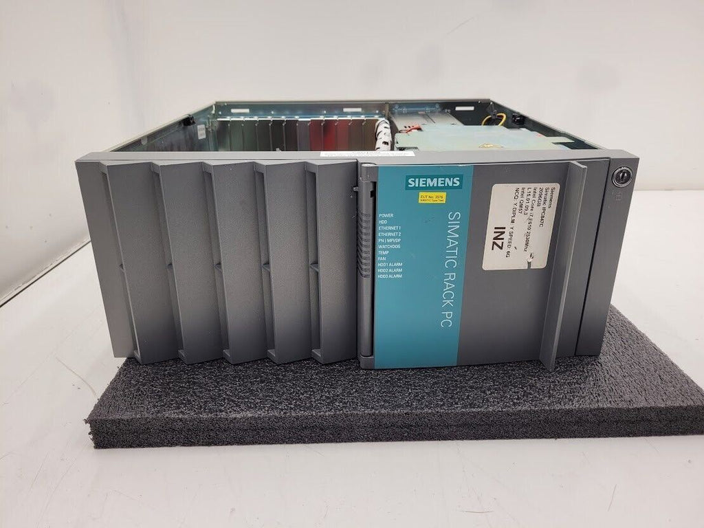 Siemens 6AG4114-1RR22-2BX6 Simatic PROFINET Rack PC IPC847C i7-640 4Gb NO Top