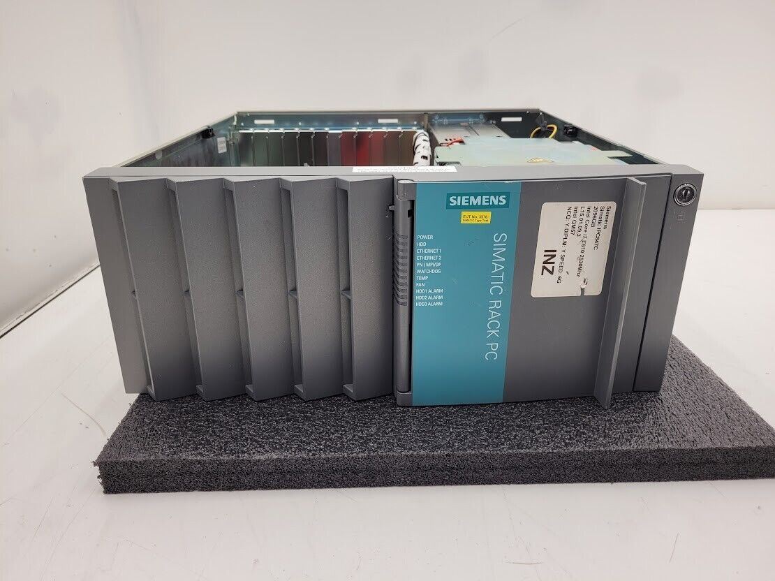Siemens 6AG4114-1RR22-2BX6 Simatic PROFINET Rack PC IPC847C i7-640 4Gb NO Top