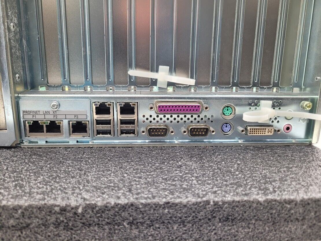 Siemens 6AG4114-1RR22-2BX6 Simatic PROFINET Rack PC IPC847C i7-640 4Gb NO Top