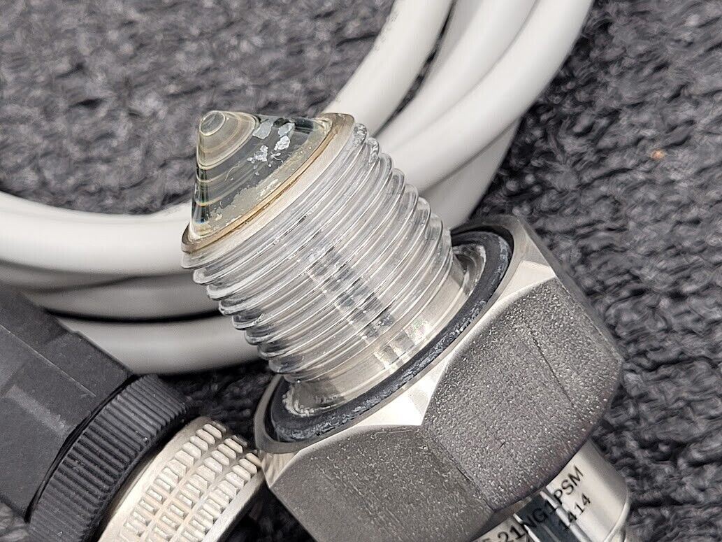 SICK MHF15-21NG1PSM Fluid Level Sensor MHF15 Optical Switch 1052237 w/ Cable