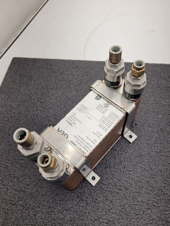 GEA GBS 100M-40 Brazed Plate Heat Exchanger 8"x4"x3" 40 Plates 450PSI 0.5l/0.48l