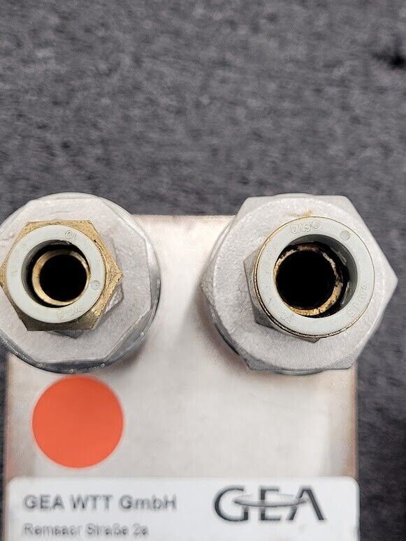 GEA GBS 100M-40 Brazed Plate Heat Exchanger 8"x4"x3" 40 Plates 450PSI 0.5l/0.48l