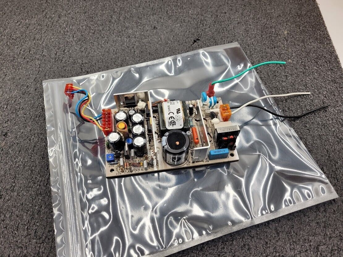 Artesyn Computer Products  NFS40-7610 Switching Power Supply  5.1V +/-15V 40W