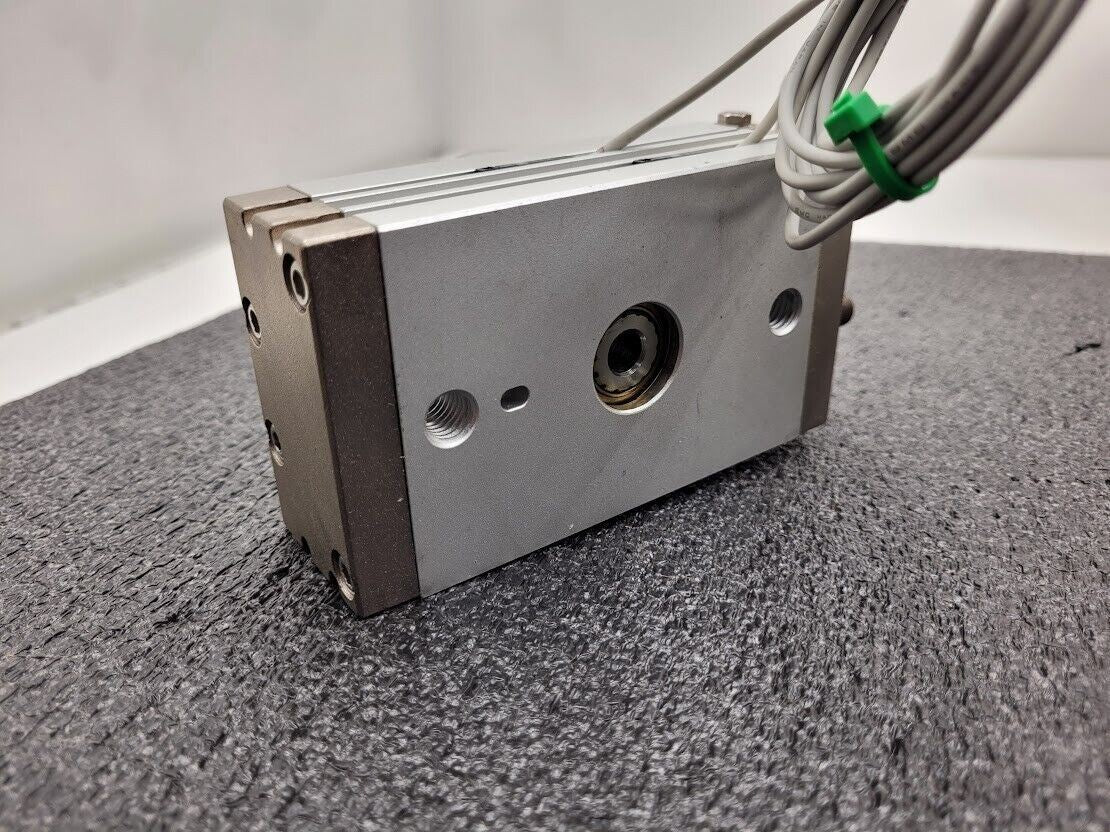 SMC MSQB30A-XN Rotary Table Max Pressure 1.0MPa 145psi 5/32 Air Line Connector