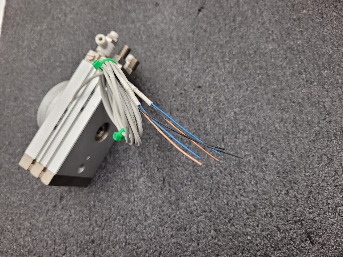 SMC MSQB30A-XN Rotary Table Max Pressure 1.0MPa 145psi 5/32 Air Line Connector