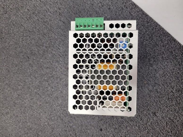 Phoenix Contact Quint-PS-100-240AC/24DC/10 Power Supply In: 100/240V Out: 24VDC