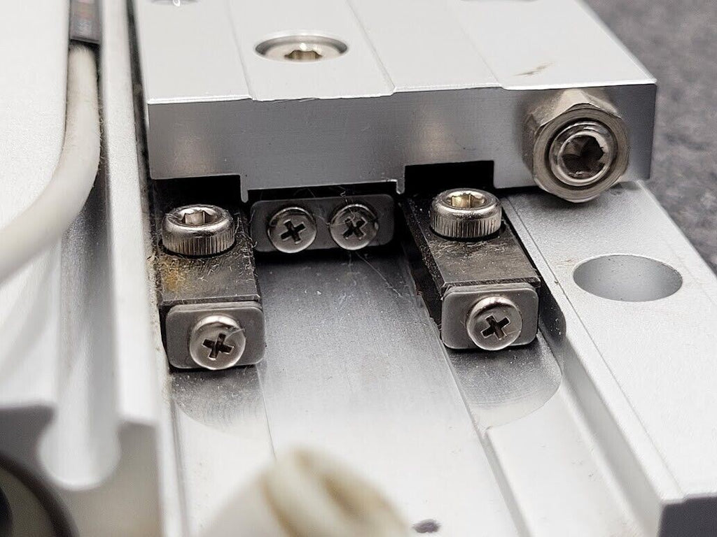 SMC MXF16-50 Low Profile Precision Pneumatic Slide Table Cross Roller Bearings