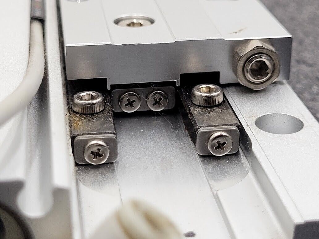 SMC MXF16-50 Low Profile Precision Pneumatic Slide Table Cross Roller Bearings