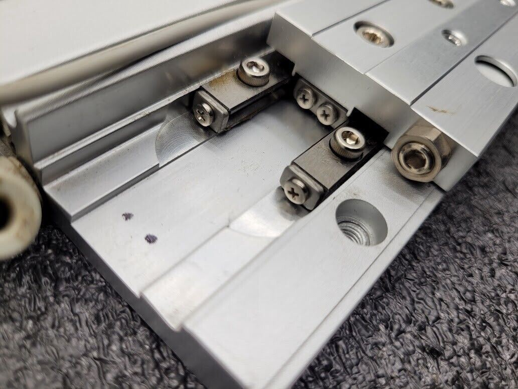 SMC MXF16-50 Low Profile Precision Pneumatic Slide Table Cross Roller Bearings