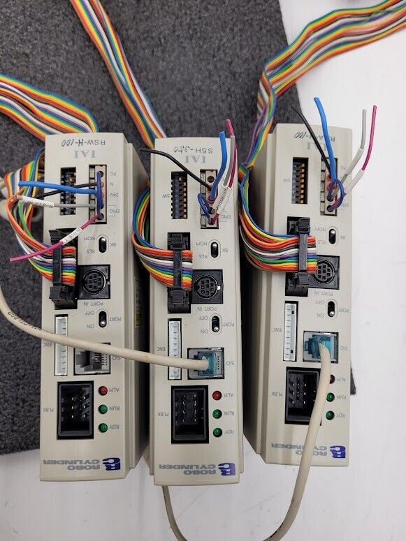 Lot of 3 IAI RoboCylinder Linear Actuator + Controller 100mm x2 350mm x1