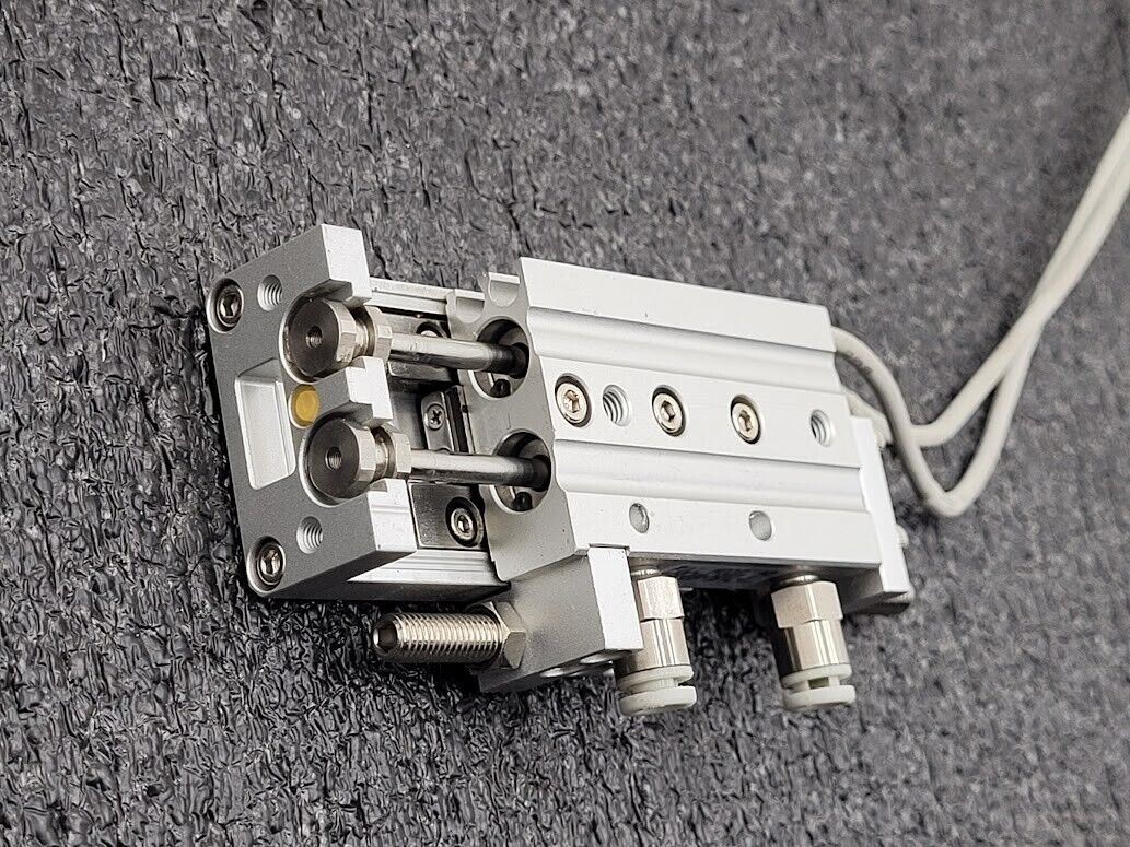 SMC MXS6-20 Pneumatic Dual Rod Cylinder Slide D-F9PW Sensors MXS6-20A-M9PWL-X11