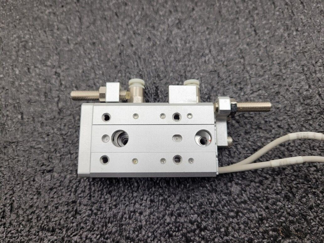 SMC MXS6-20 Pneumatic Dual Rod Cylinder Slide D-F9PW Sensors MXS6-20A-M9PWL-X11