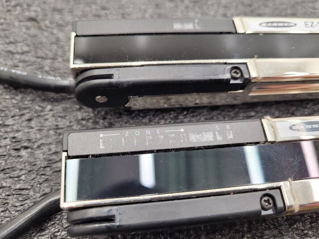 Banner SLPE25-410NP8 SLPR25-410NP8 Light Curtain Kit 410mm Long 0.1-7m Range 24V