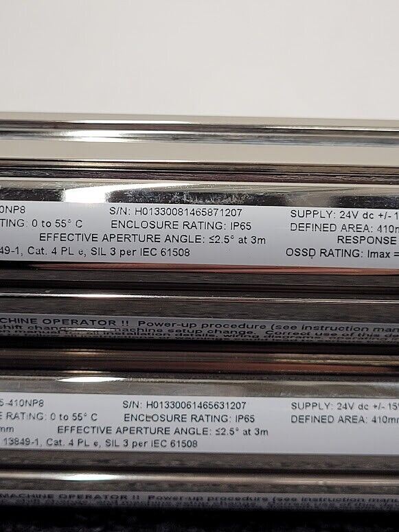 Banner SLPE25-410NP8 SLPR25-410NP8 Light Curtain Kit 410mm Long 0.1-7m Range 24V