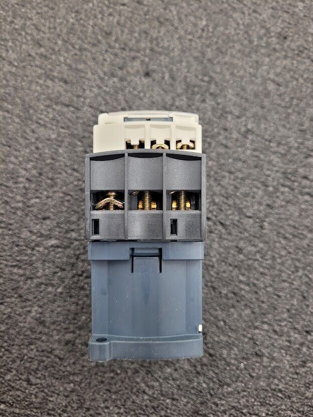 Telemecanique Square D LC1D25 Contactor 24 VDC Coil DIN Rail w/ LAD4TBDL Diode