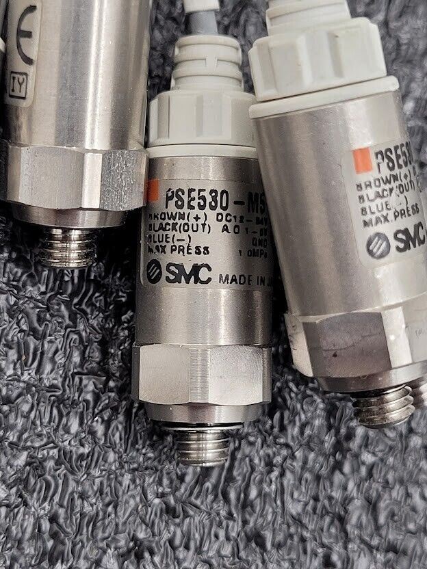 Lot of 6x  SMC PSE530-M5 PSE531-M5 Pressure Switch Sensor Max 1 MPa 12-24VDC