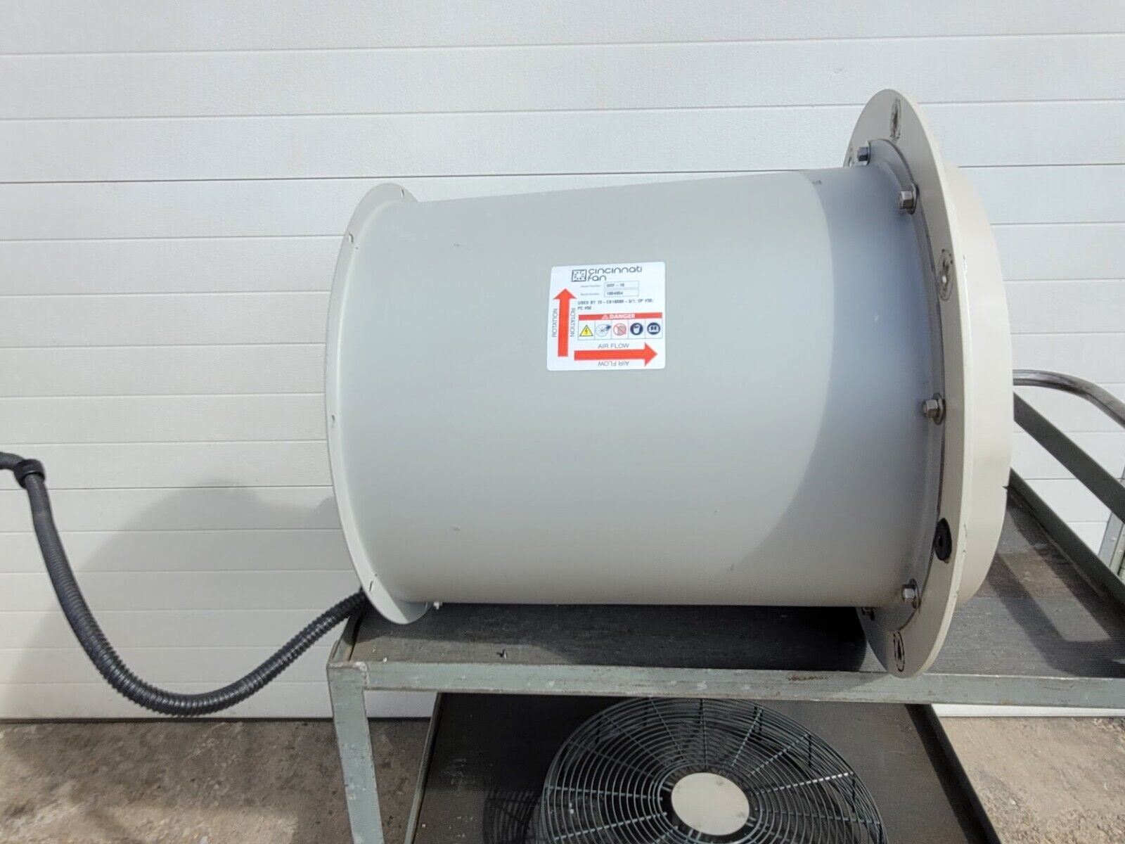 Cincinnati Fan Axial Duct Fan Ventilator DDF-18 208-230/460VAC 3PH 1760rpm 1HP