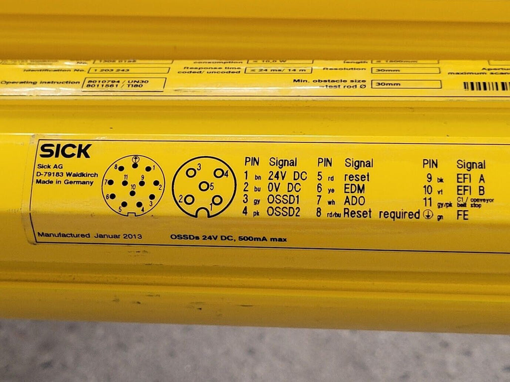 Pair Sick M4000 Light Curtain Safety Screen Sensor 24VDC 0-19m Scanning Range