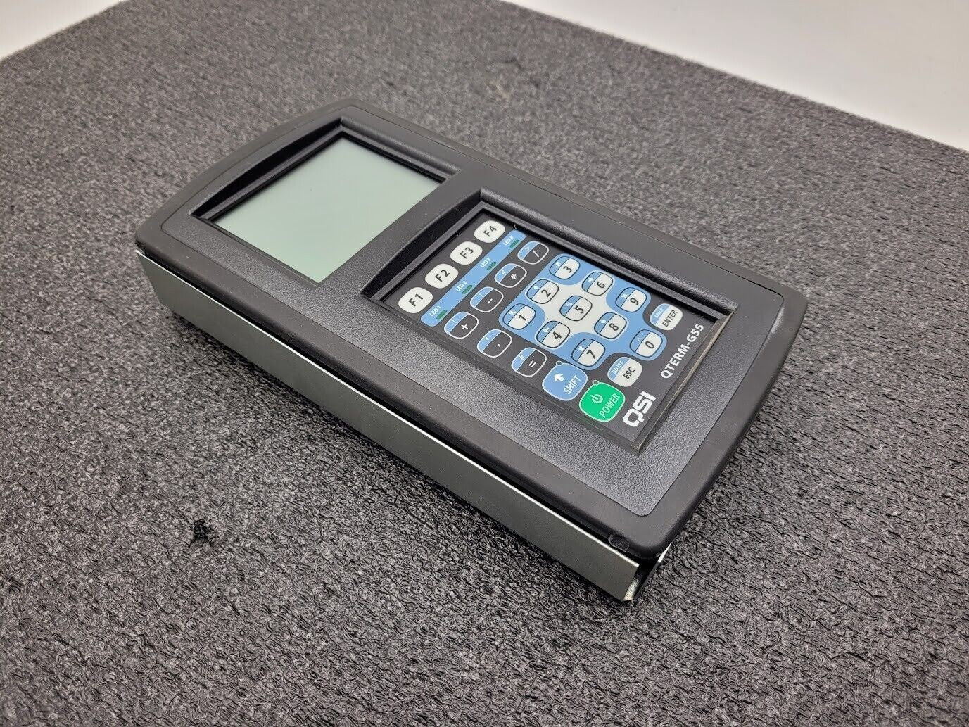 Beijer Electronics QTERM-G55 Model 313 Graphical Data Terminal HMI Controller