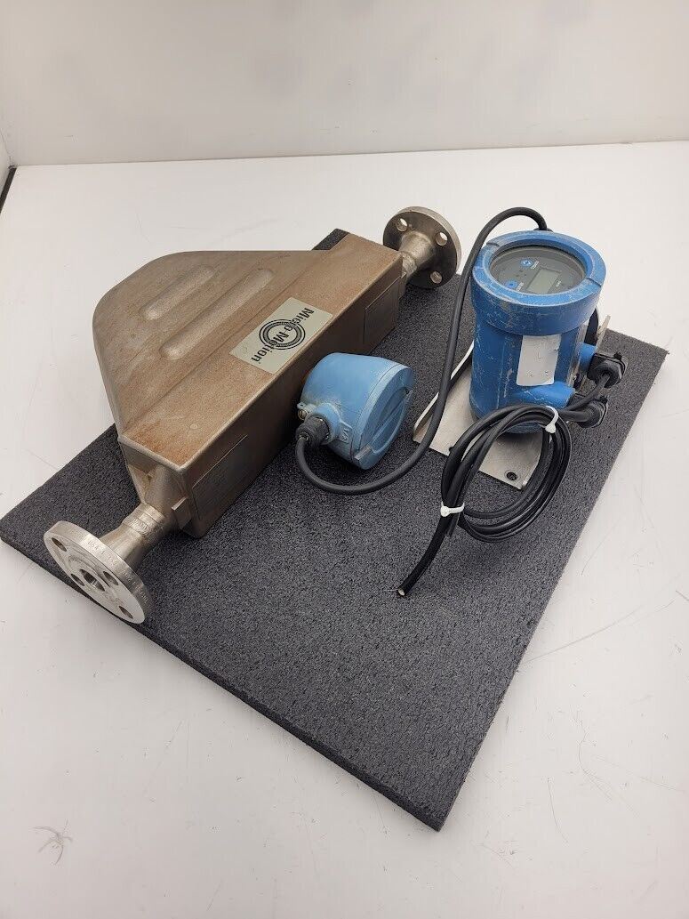 Micro Motion Mass Flow Coriolis Meter Sensor R100S128NQBZEZZZZ w/ Transmitter 1"
