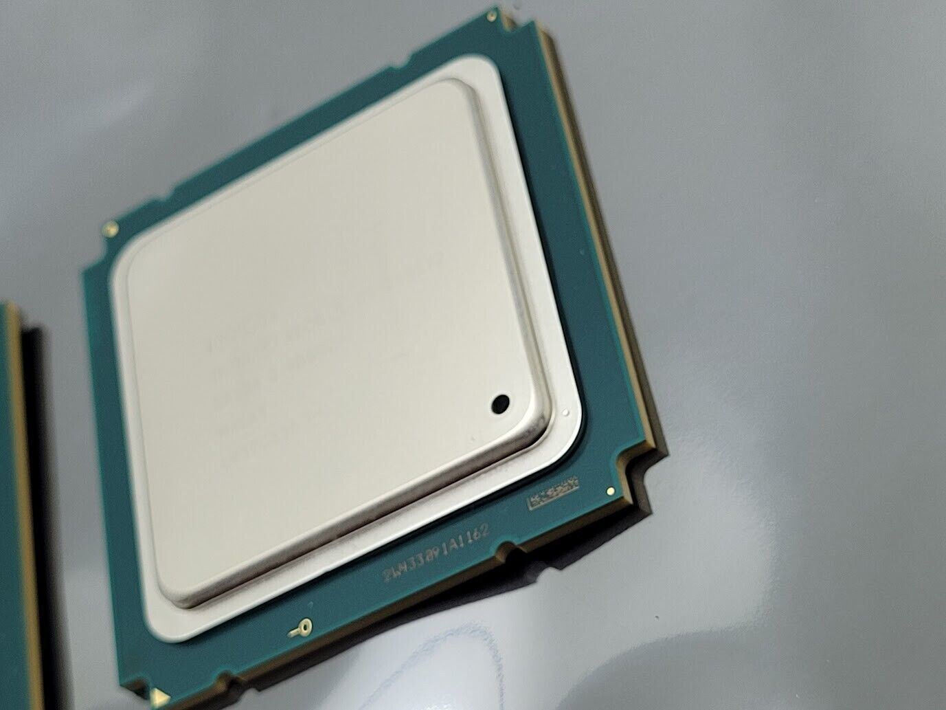 Lot of 2x SR1BA Intel Xeon 12 CORE E5-2695V2 30M 2.40 GHz 8GT/s 115W Processor