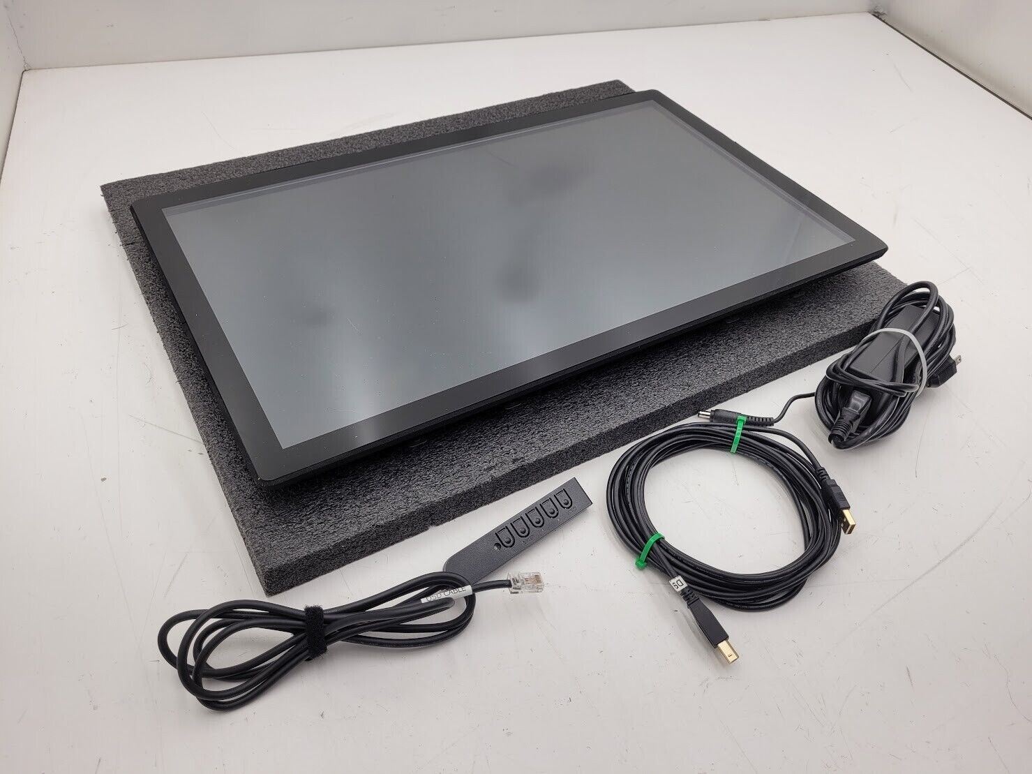 Elo Touch Solutions ET2494L 24-inch LED-Backlit Touchscreen LCD Monitor OSD Fob