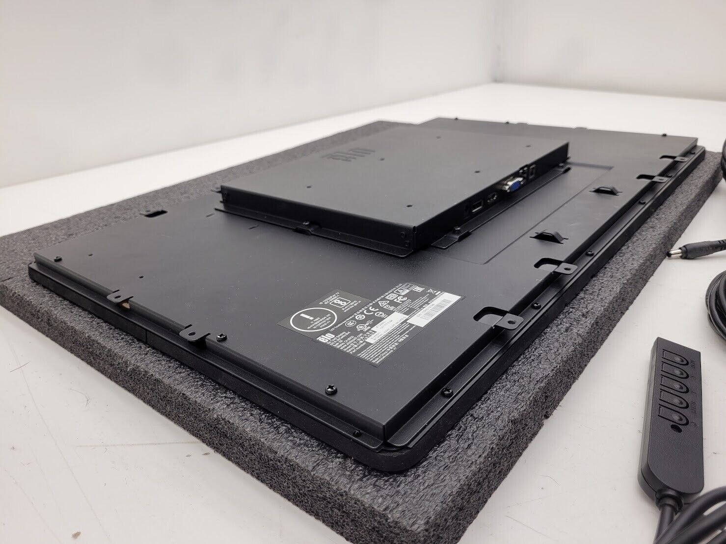 Elo Touch Solutions ET2494L 24-inch LED-Backlit Touchscreen LCD Monitor OSD Fob