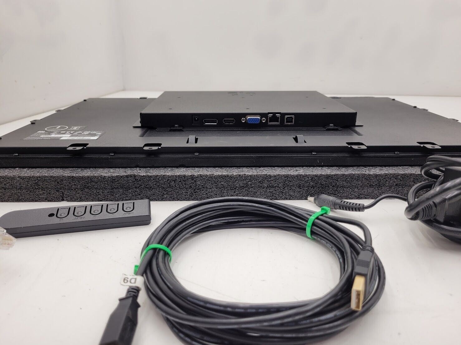 Elo Touch Solutions ET2494L 24-inch LED-Backlit Touchscreen LCD Monitor OSD Fob