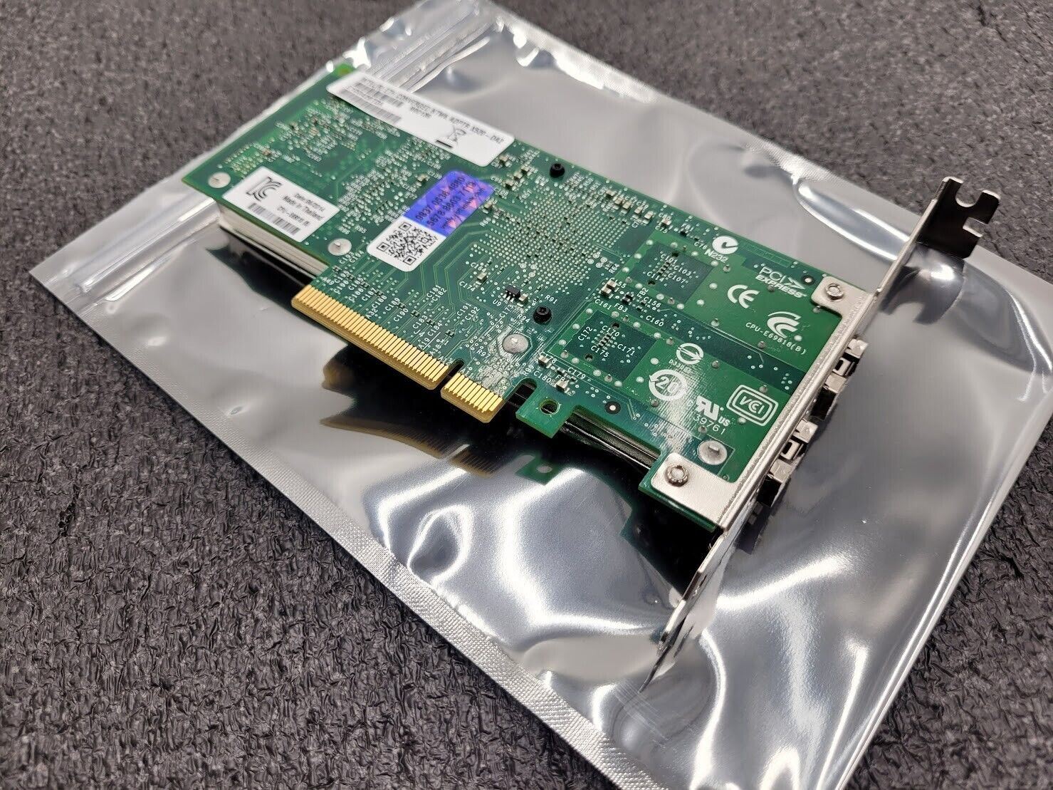 Intel X520-DA2 Dual Port SFP+ 10GbE NIC Adapter Full Height PCI