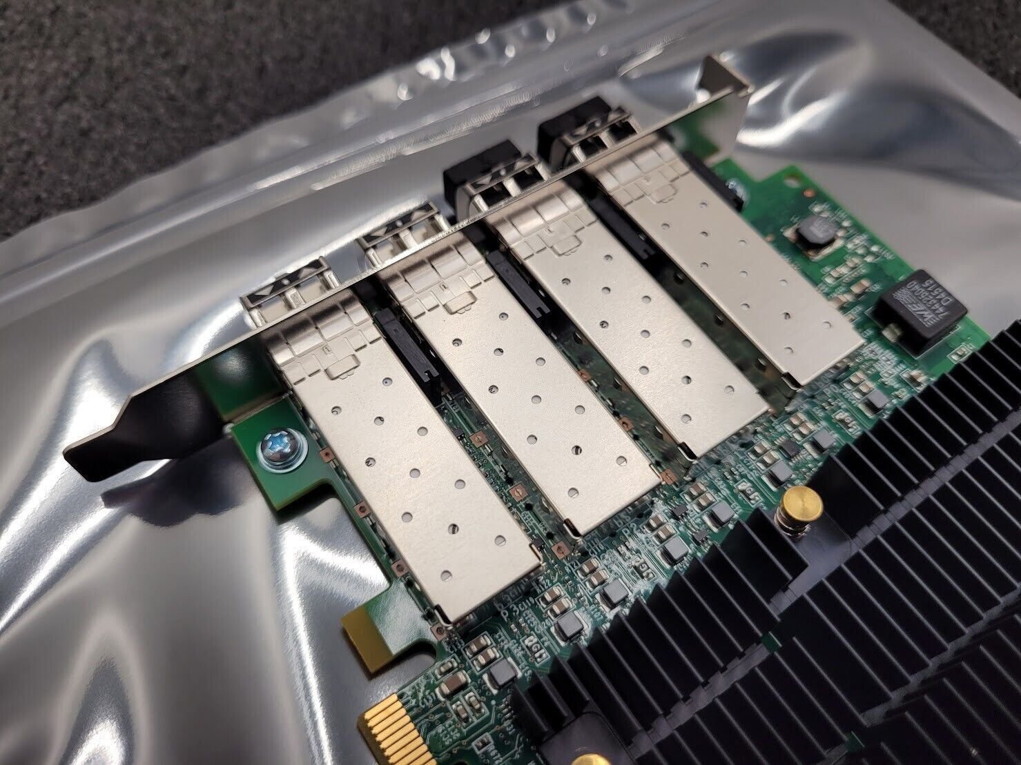 Emulex 4-PORT 16G FC ADAPTER P007976-41F Rev. A KCC-REM-EMU-P007976 PCI Card