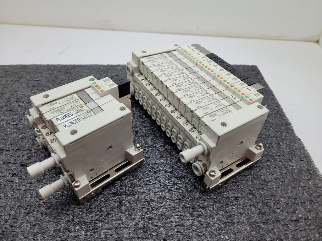 SMC Valve Block Solenoid Manifold LOT VQ1200-51, VQ1200-51 24VDC 0.1-0.7 MPa