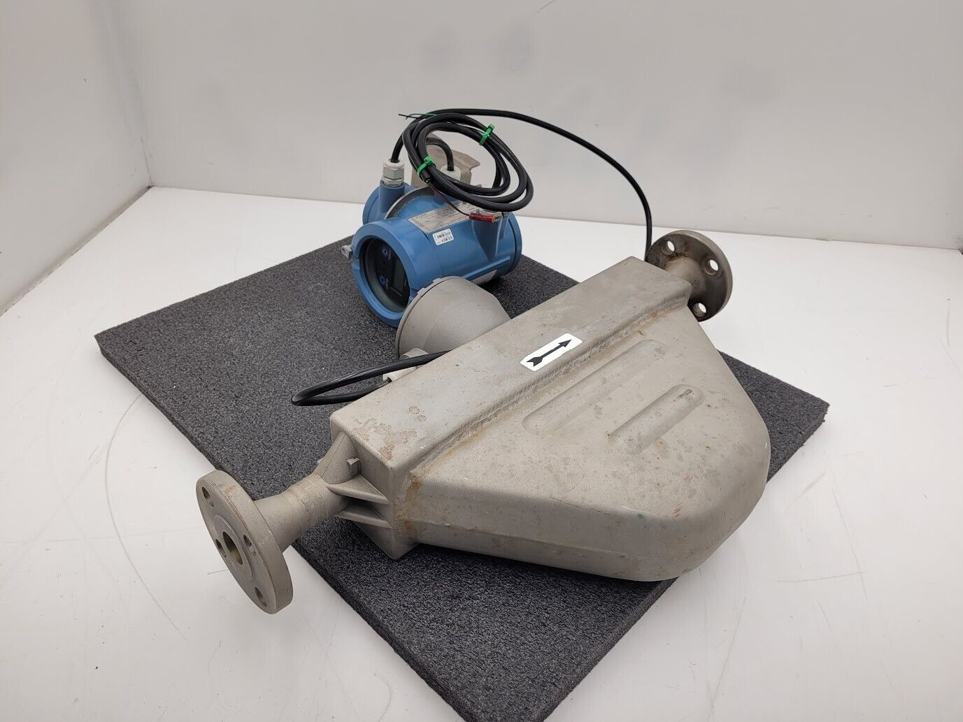 Micro Motion TECO B912 Mass Flow Coriolis Sensor R100S128NIAUEZZZZ 1" + TX
