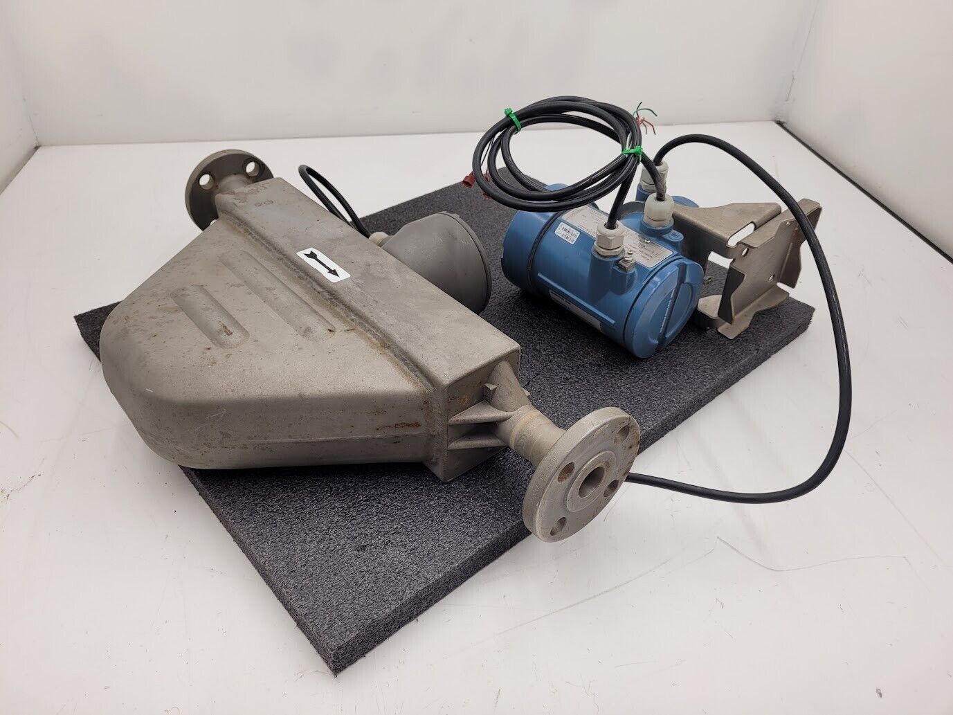 Micro Motion TECO B912 Mass Flow Coriolis Sensor R100S128NIAUEZZZZ 1" + TX