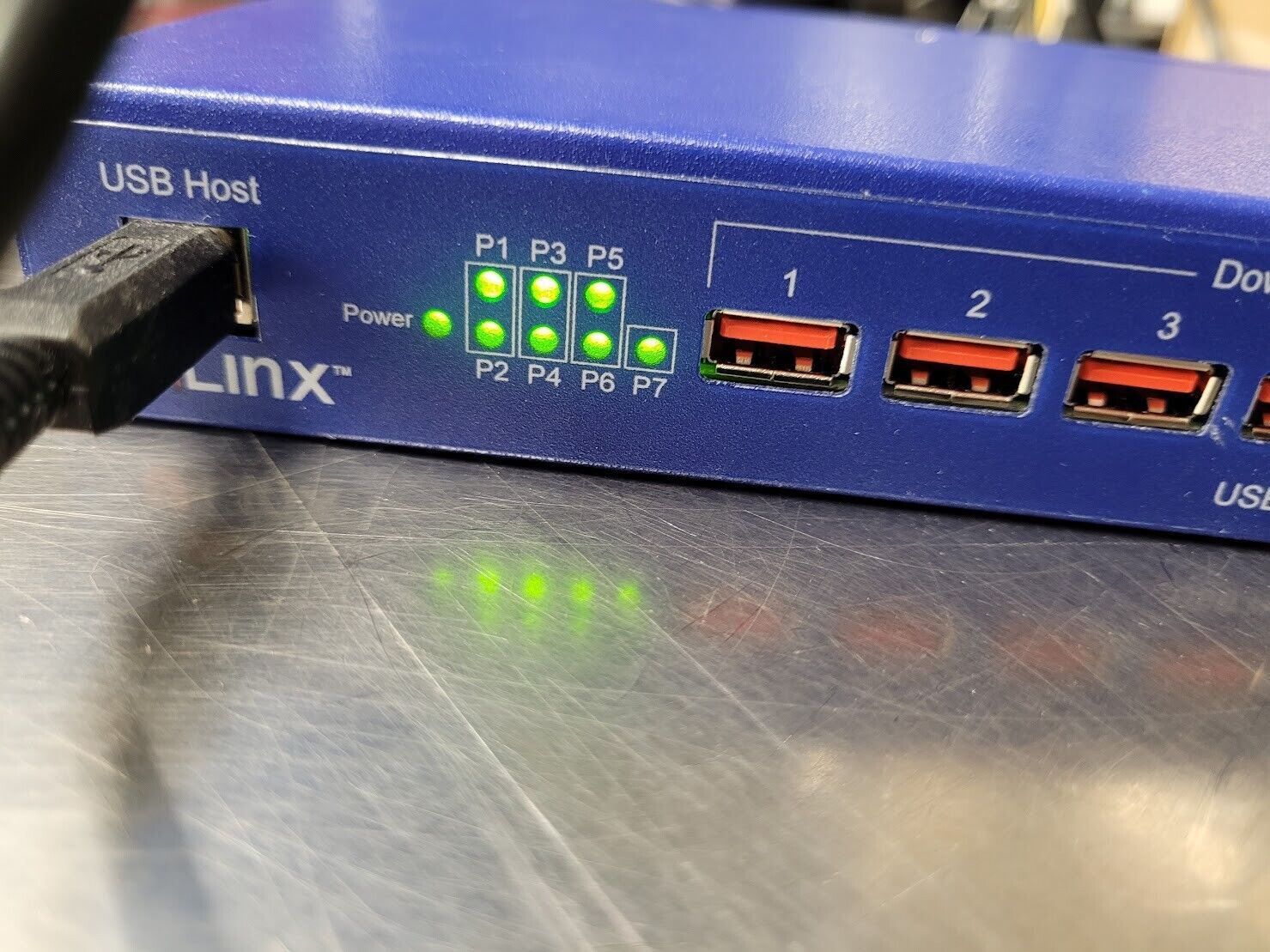 B+B SmartWorx Advantech UHR307 Isolate Industrial 7 Port USB Hub + Power Supply