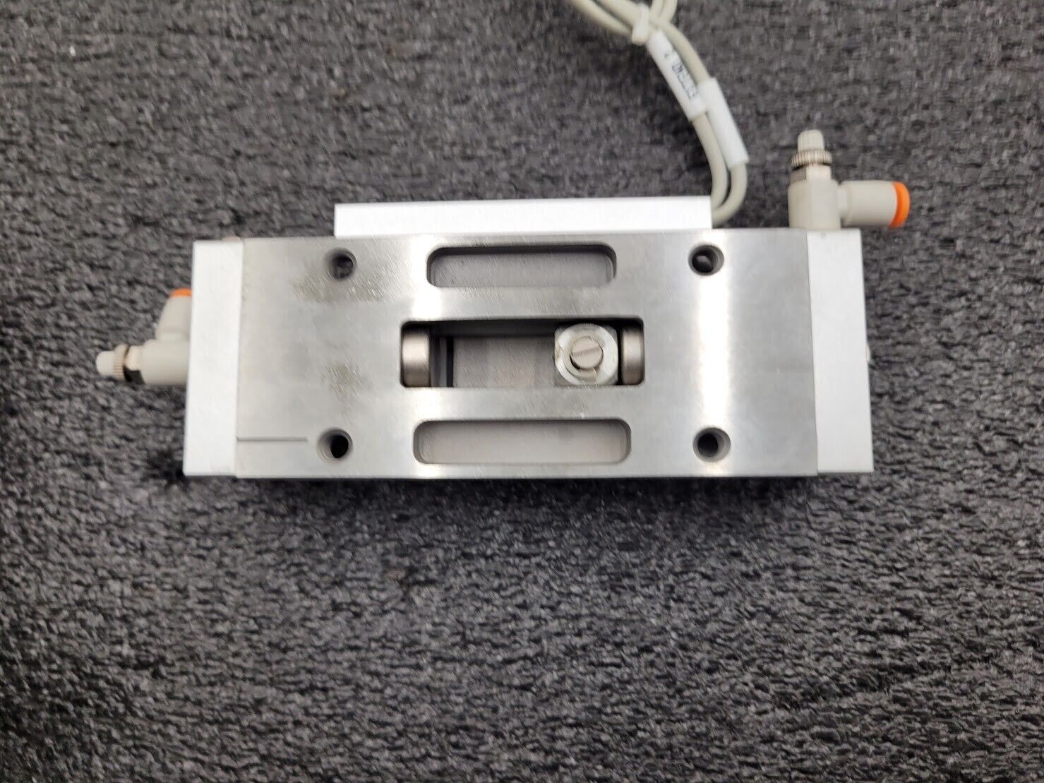 SMC MXP16-30 100PSI Linear Slide Guide Cylinder w/ D-M9N Sensors, Stops