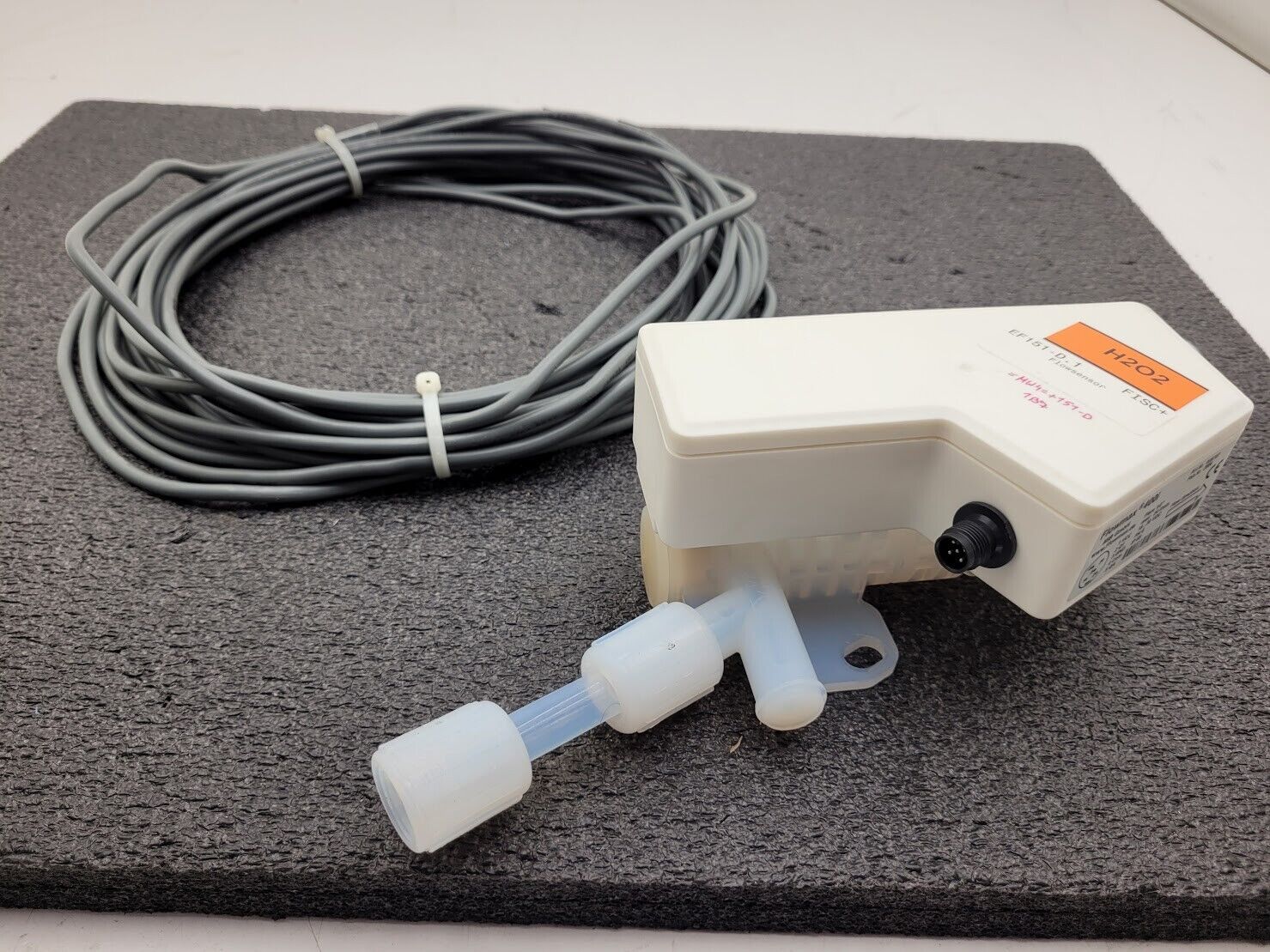 MiB GmbH Flowmax 400i  Ultrasonic Flowmeter / Dosing Device PFA 1/2" Flare