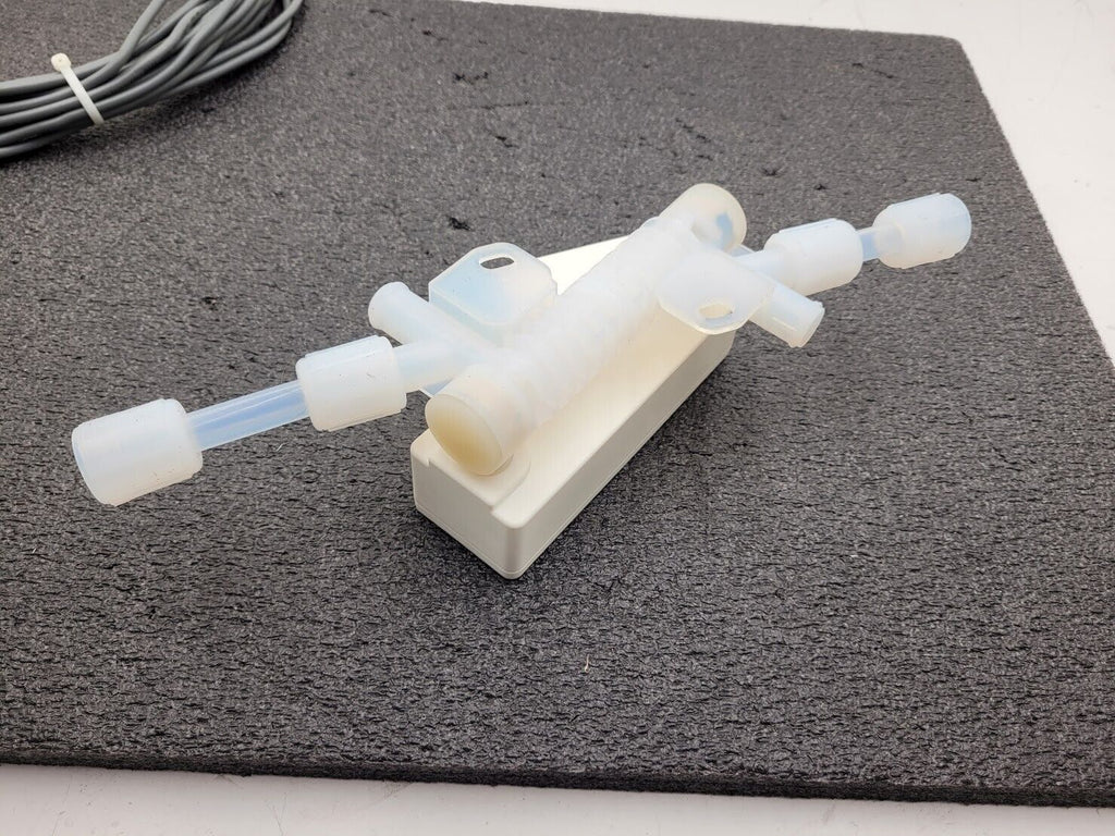 MiB GmbH Flowmax 400i  Ultrasonic Flowmeter / Dosing Device PFA 1/2" Flare