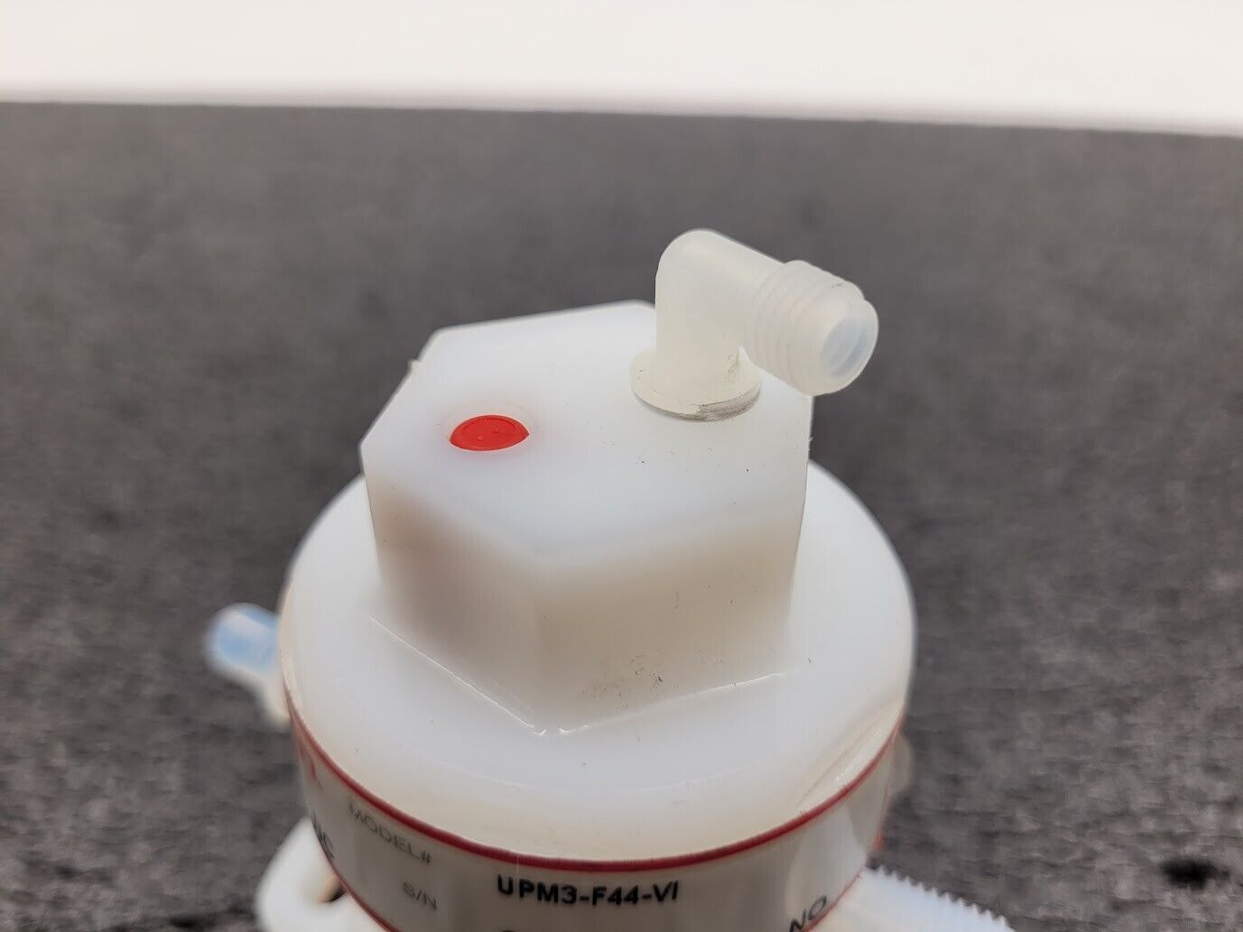 lot of 2 Furon High Purity Valve 1108555 + 1108547  1/4" Pneumatically Actuated