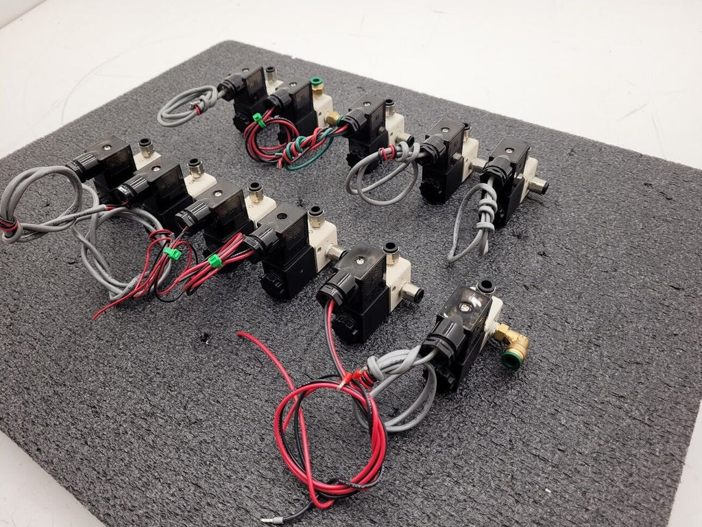 Lot of 11 Automation Direct AVP-31C1-24D NITRA Pneumatic Solenoid Valve 1/8" NPT