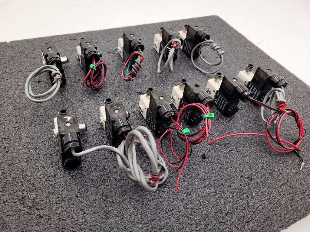 Lot of 11 Automation Direct AVP-31C1-24D NITRA Pneumatic Solenoid Valve 1/8" NPT