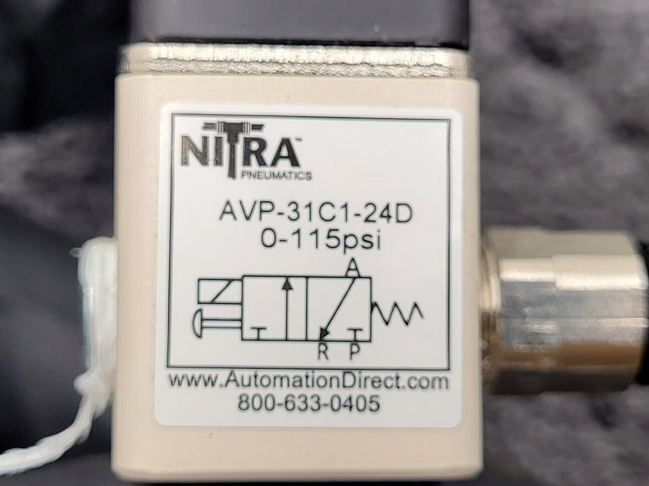 Lot of 11 Automation Direct AVP-31C1-24D NITRA Pneumatic Solenoid Valve 1/8" NPT