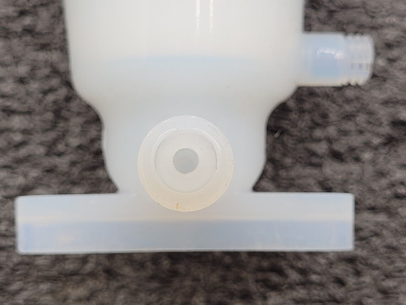 Entegris Fluoroware 201-97-01 2-Way Manual Diaphragm Valve 1/4" Flaretek Fitting