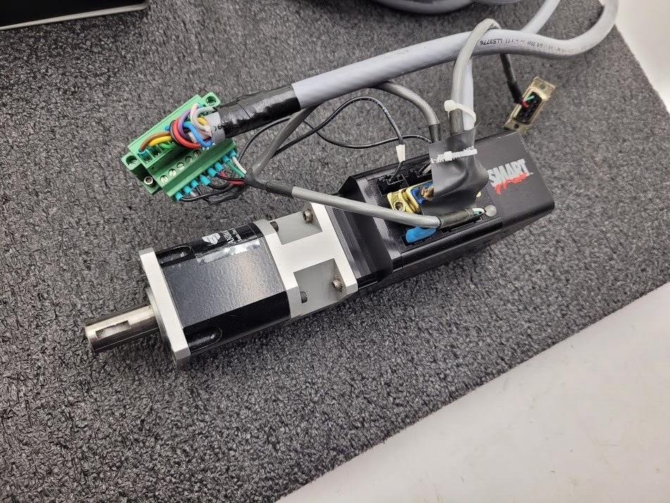 Animatics SmartMotor SM1720M w/ GH17P10 10:1 Gearhead PS42V6A Power Supply B