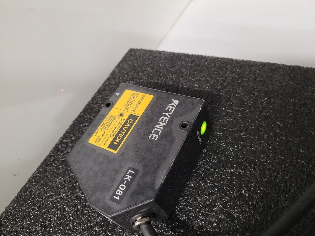 Keyence LK-2101 CCD Laser Displacement Controller LK-081 Laser Sensor, Tested