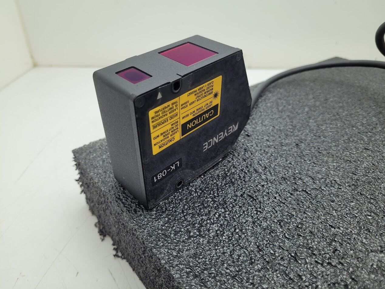 Keyence LK-2101 CCD Laser Displacement Controller LK-081 Laser Sensor, Tested