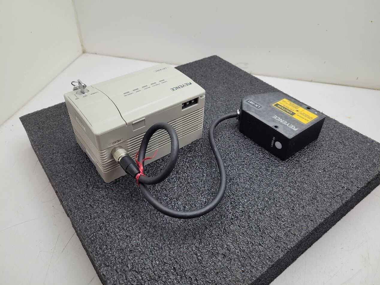 Keyence LK-2101 CCD Laser Displacement Controller LK-081 Laser Sensor, Tested