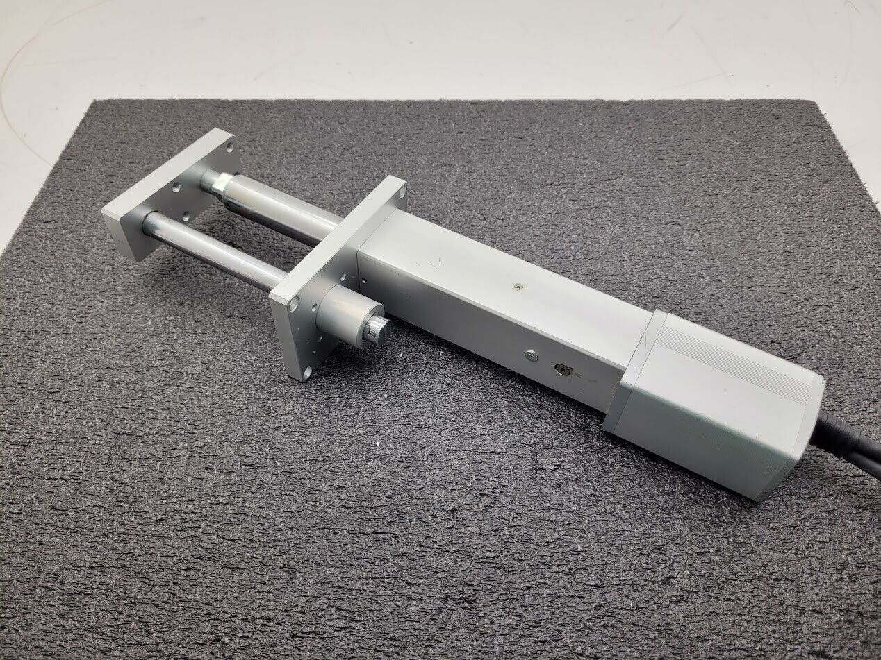 IAI Robo Cylinder Linear Piston Actuator 100mm Stroke matching PCON Controller