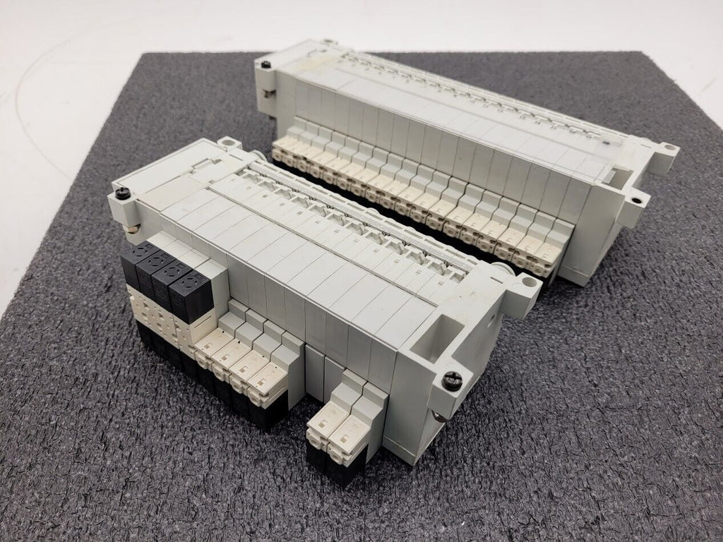 2x SMC Valve Block Solenoid Manifold VQ1200-5 VQ1100-5 24VDC 30 Valves Lot B