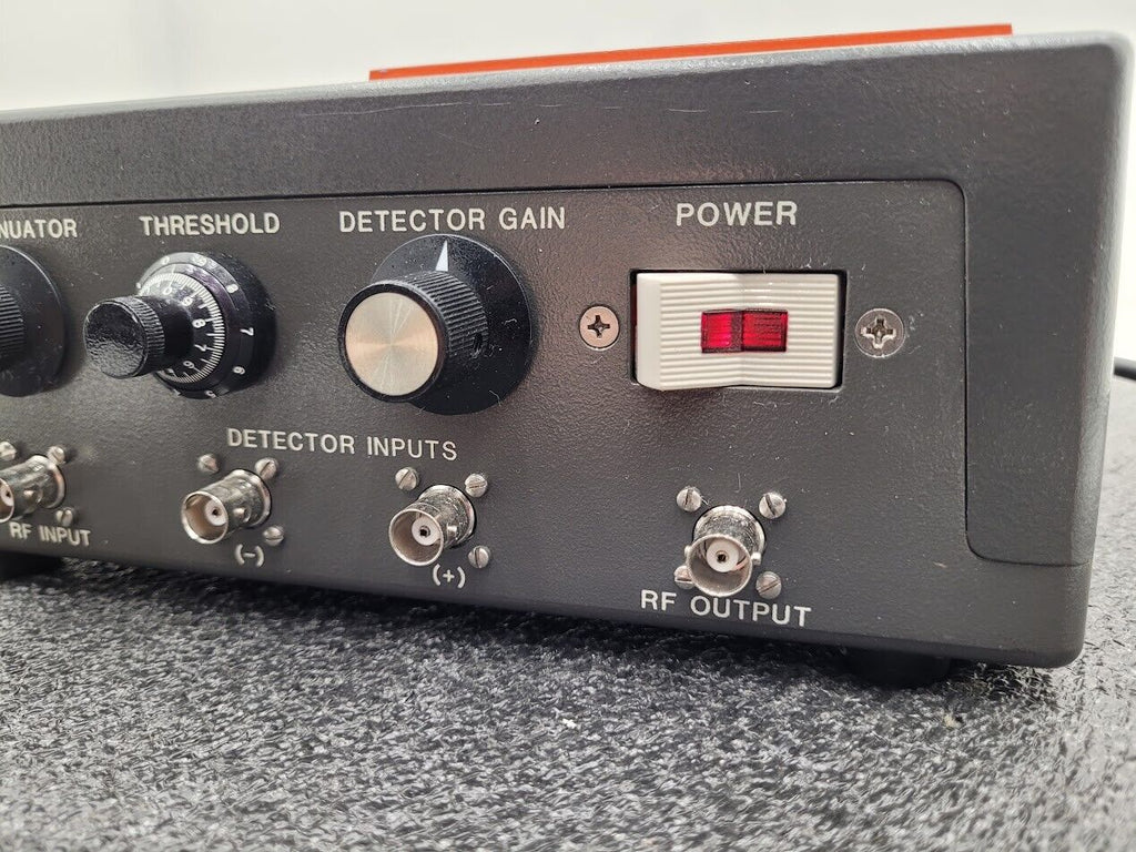 Amplifier Research Model 777 10kHz - 220MHz Solid State Leveling Preamplifier