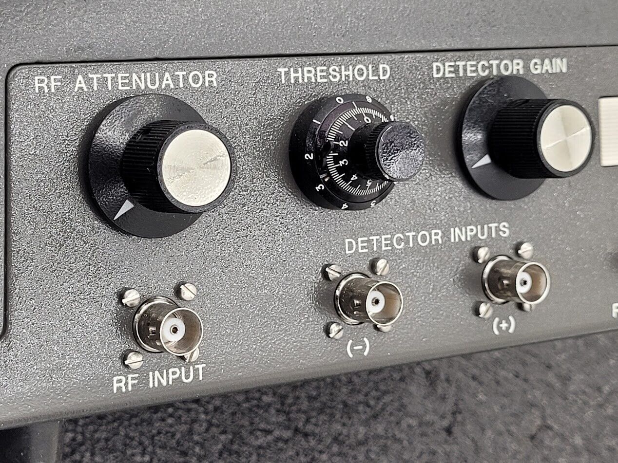 Amplifier Research Model 777 10kHz - 220MHz Solid State Leveling Preamplifier